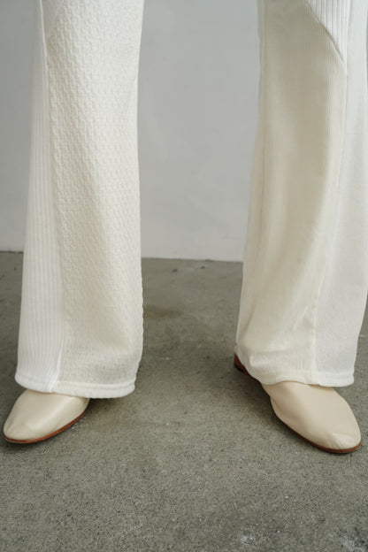 Textured Lace Pants / WHITE