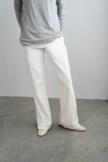 Textured Lace Pants / WHITE