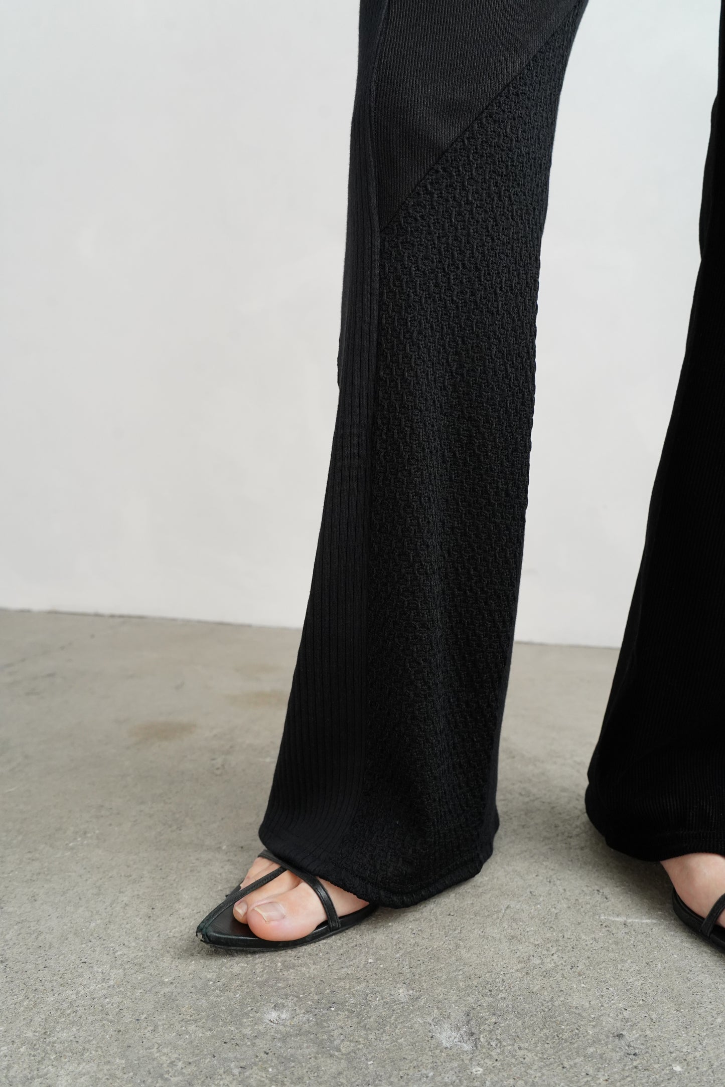 【SAMPLE SALE】Textured Lace Pants/BLACK(162㎝丈)
