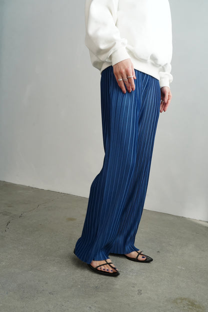 Pleats Wrap Skirt Pants / BLUE
