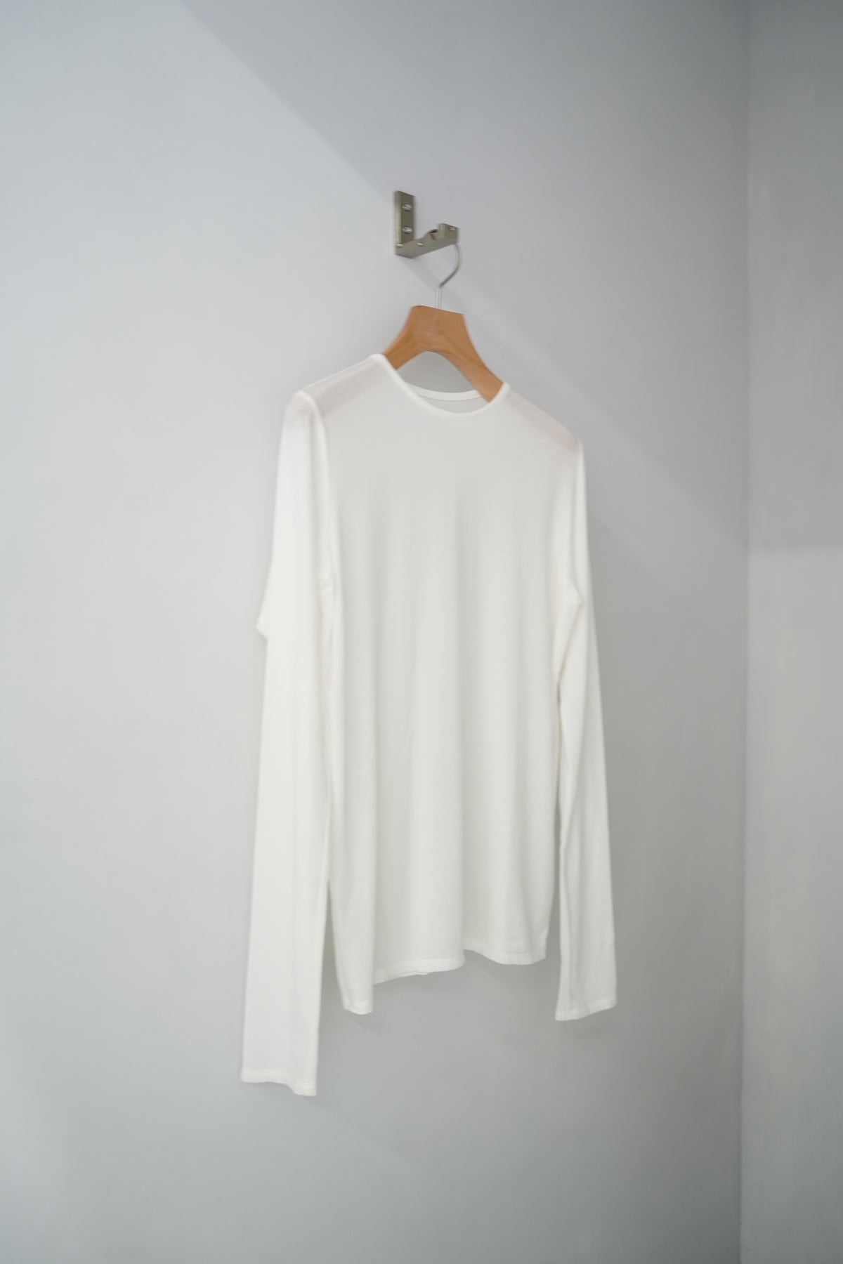 Powdery Pullover / OFFWHITE