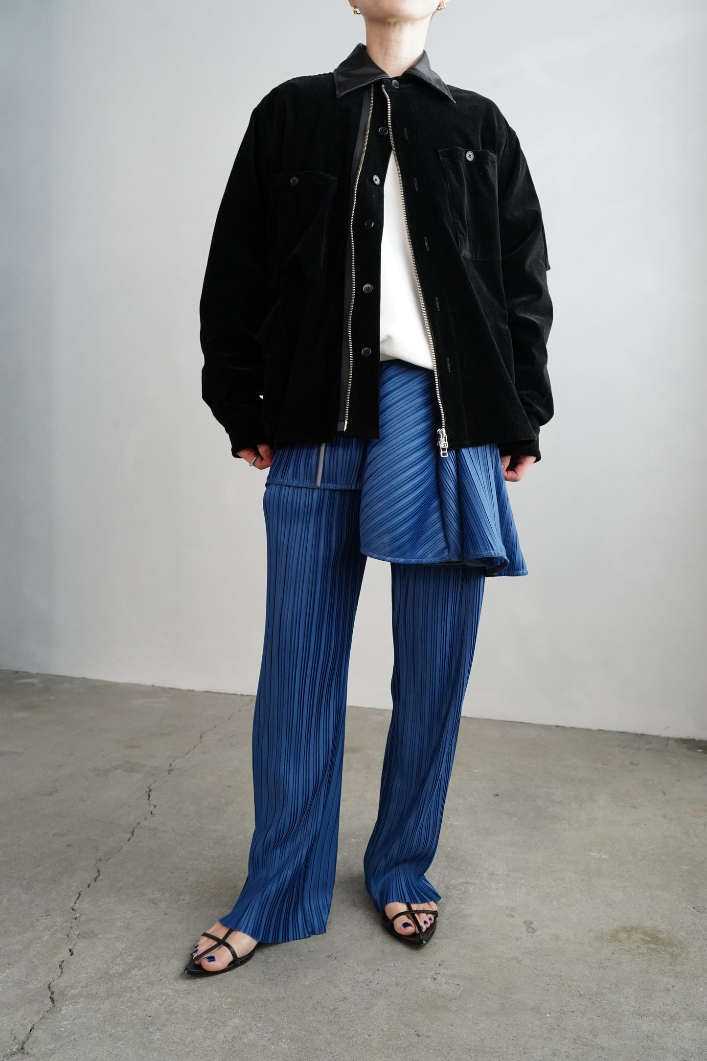 Pleats Wrap Skirt Pants / BLUE