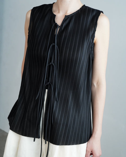 Pleats Vest / BLACK -4月24日発送-