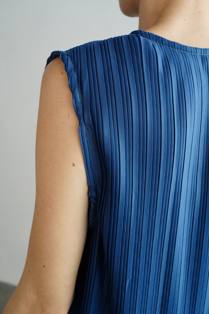 Pleats Vest / BLUE -4月24日発送-