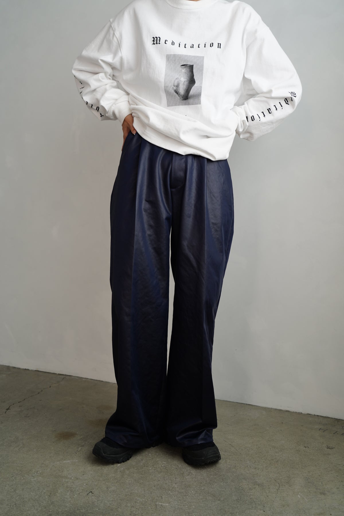 Arti Leather Pants / NAVY -10月31日発送-