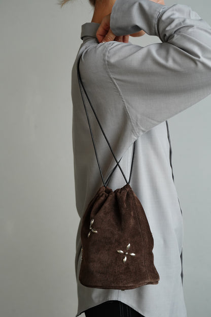 Suede Studs Bag / BROWN