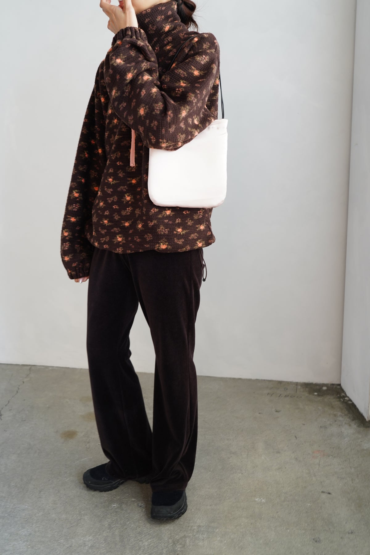 Flower  Half-Zip Jacket / BROWN -11月25日発送-