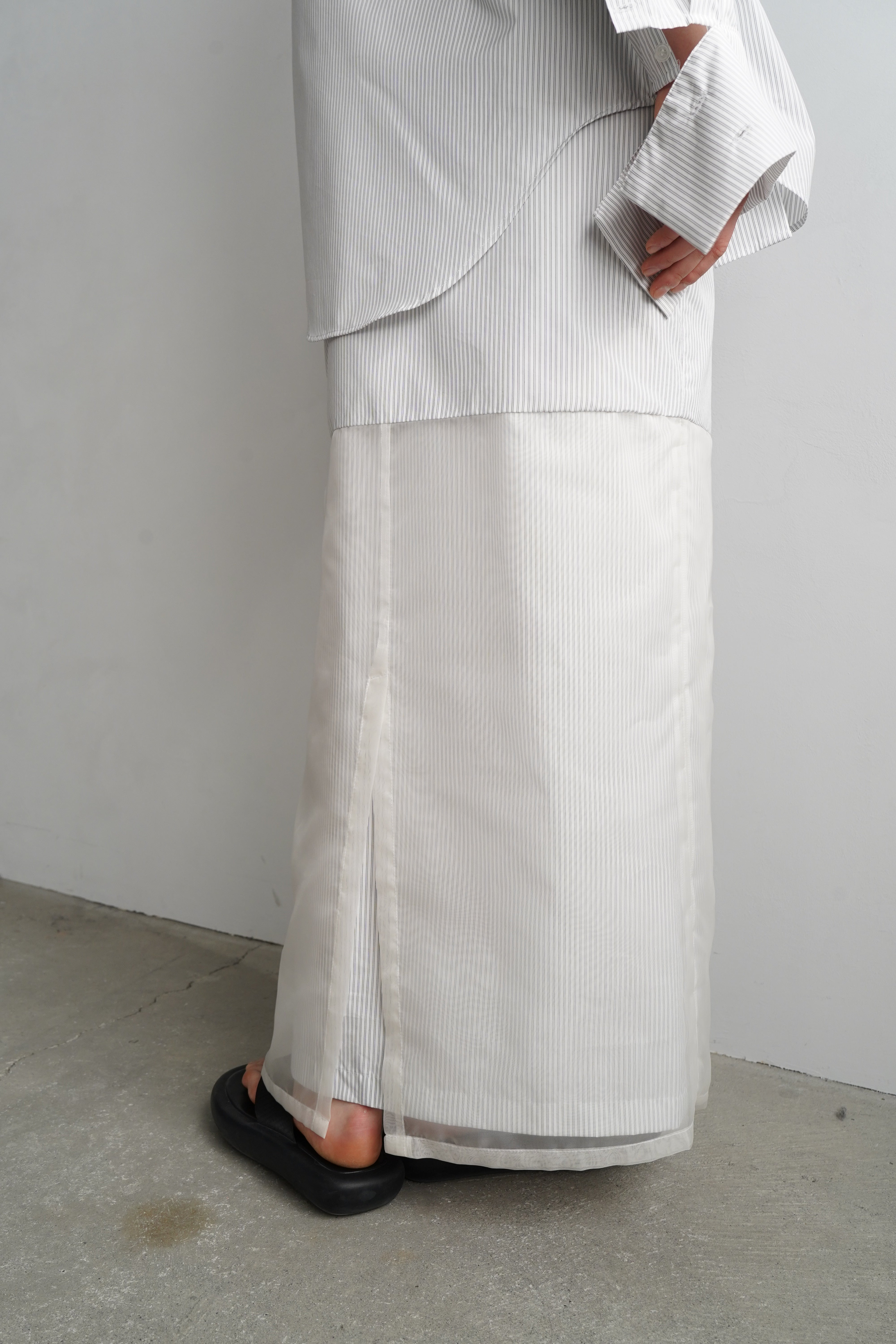 Stripe Sheer Tight Skirt / WHITE -5日以内発送- – &her