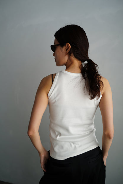Sleek Tanktop / WHITE