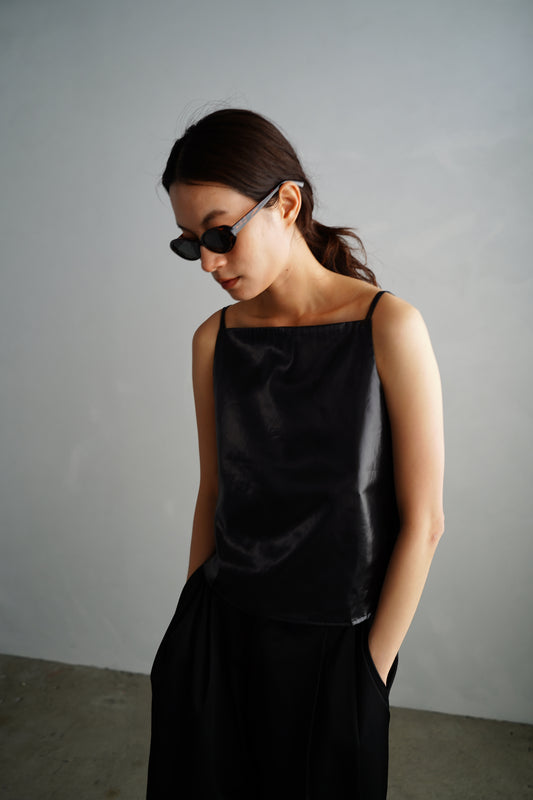 Gloss Cami / BLACK