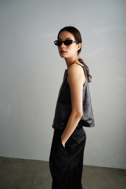 Gloss Cami / BLACK