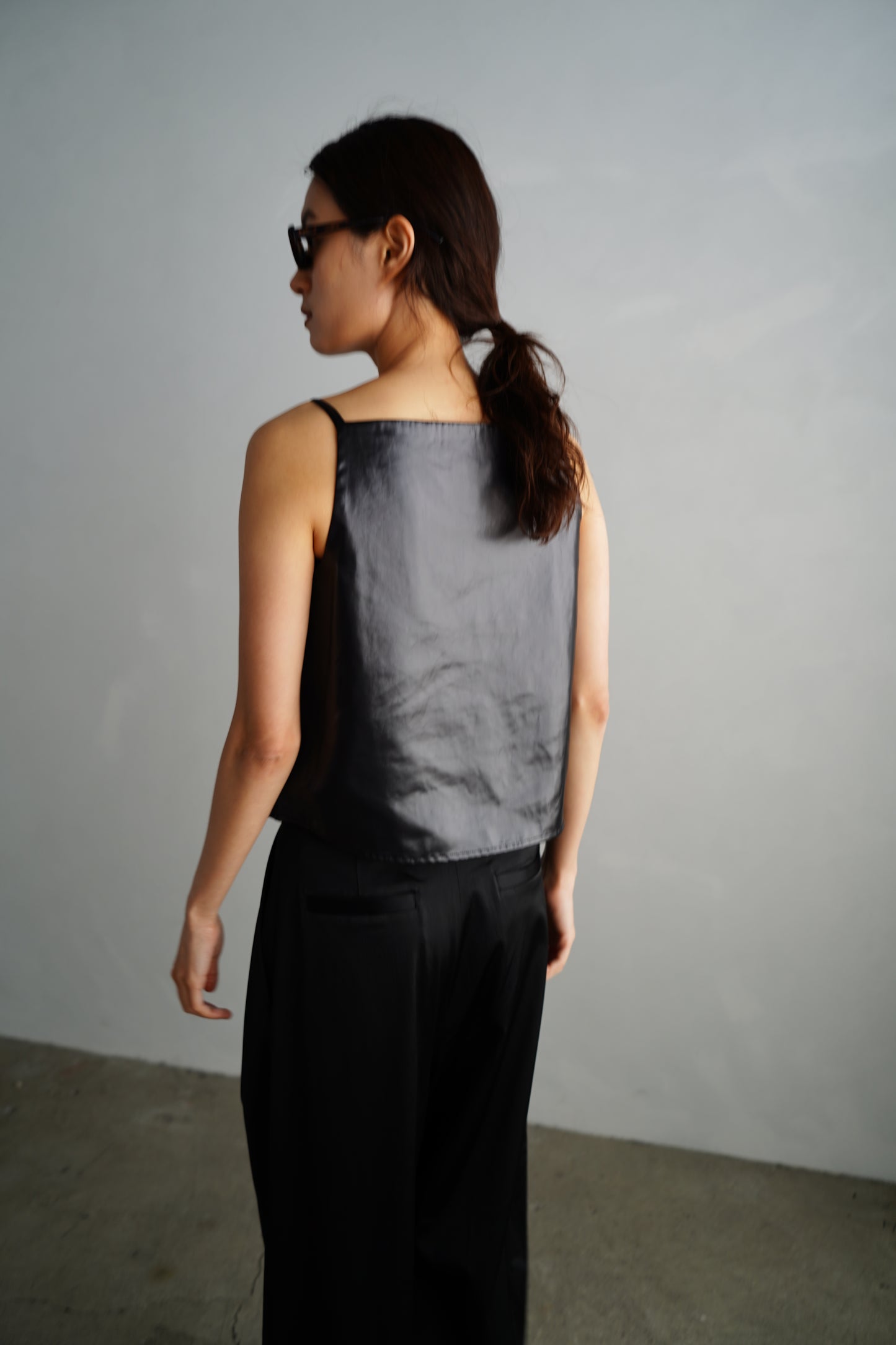 Gloss Cami / BLACK
