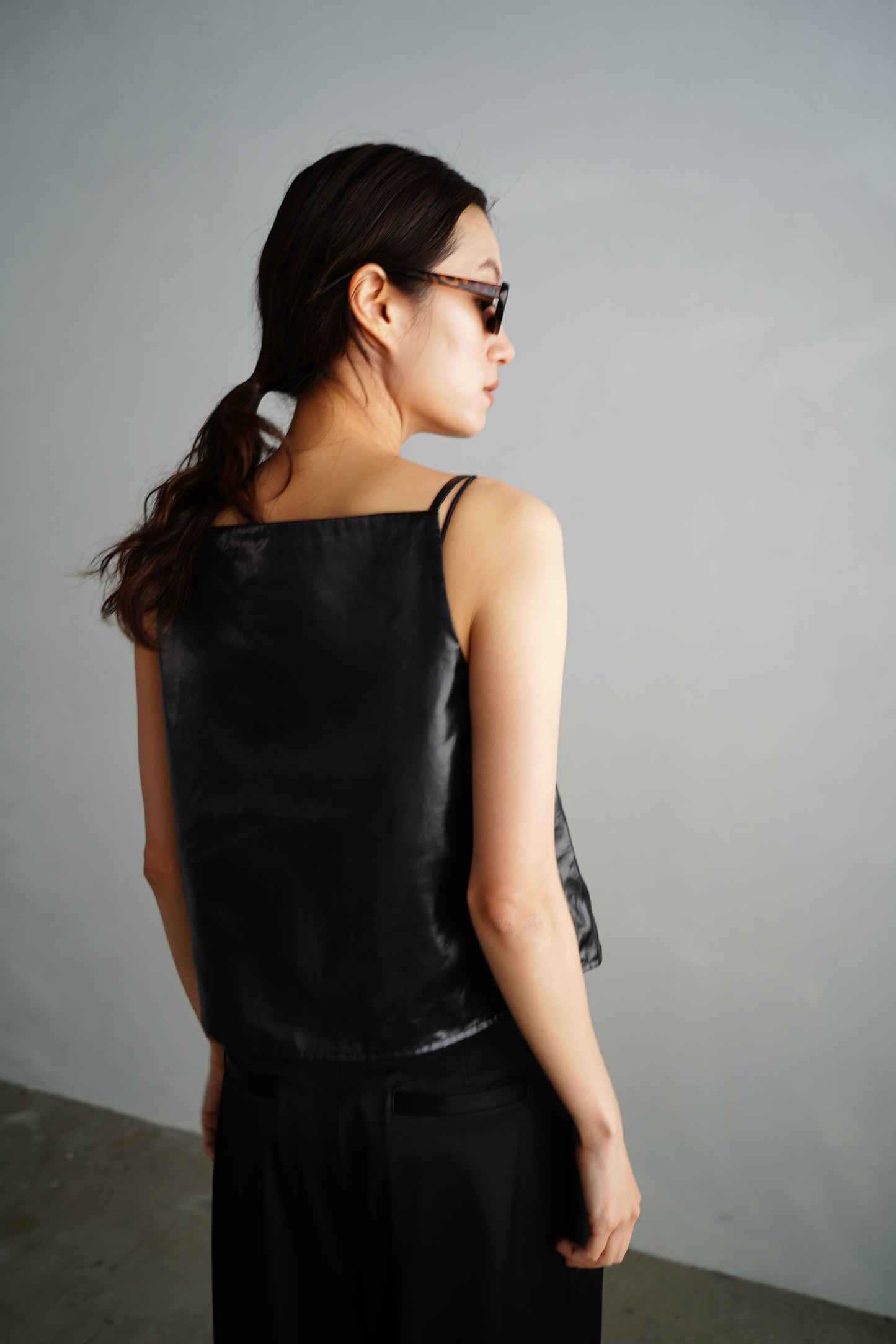 Gloss Cami / BLACK