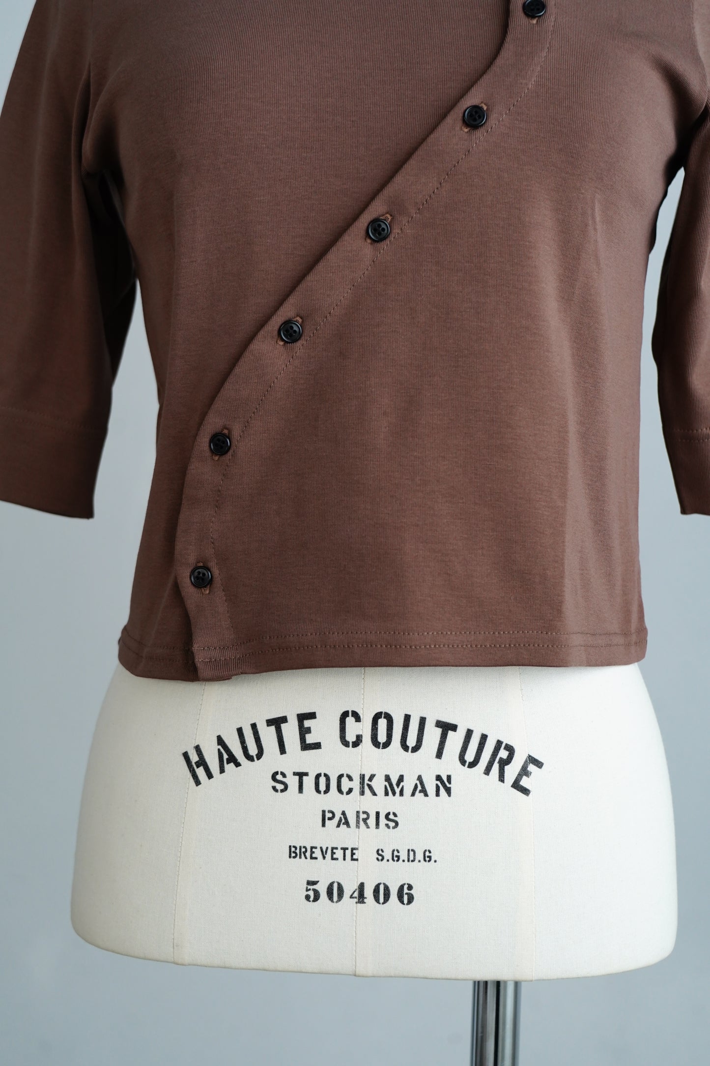 Asymmetric Buttons Cardigan / BROWN