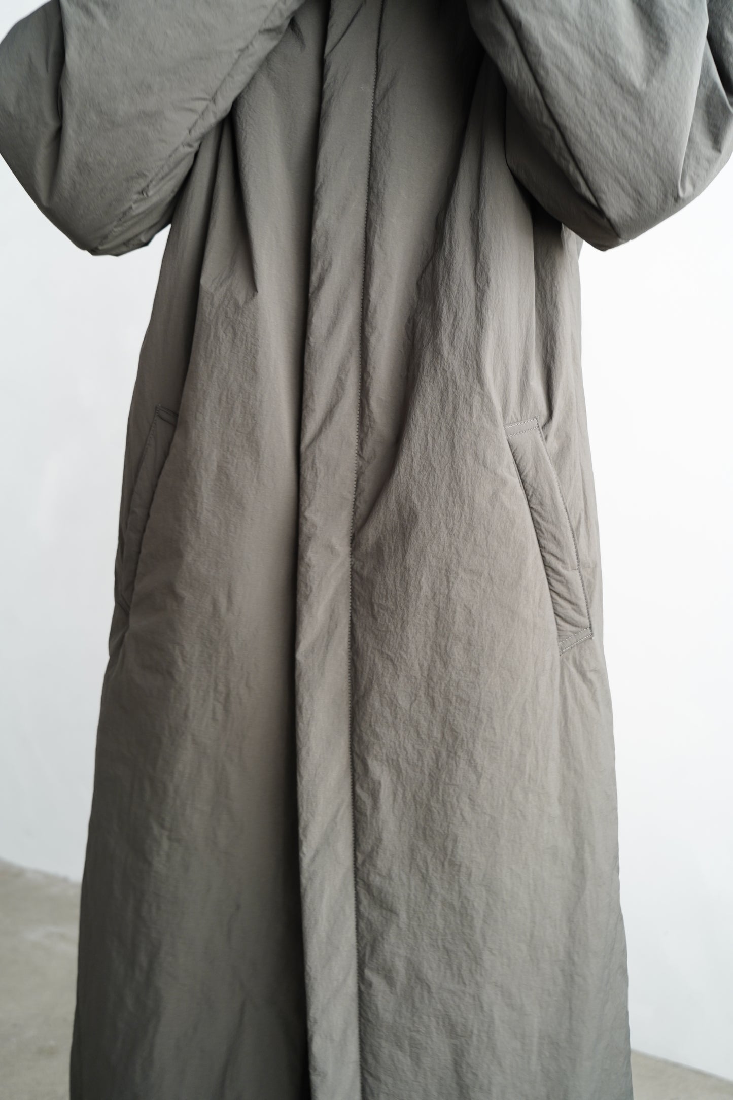Padded Coat / CHARCOAL