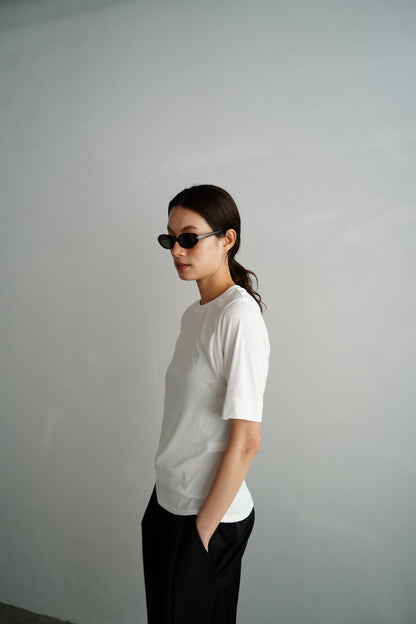 Set T / WHITE