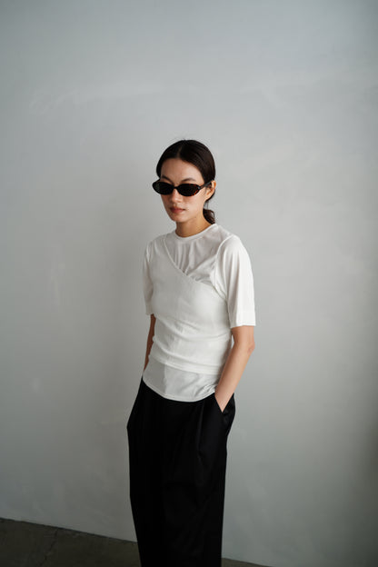 Set T / WHITE