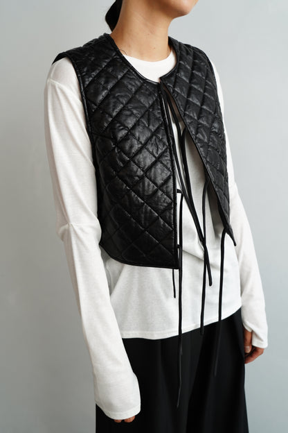 Quilted Vest / BLACK