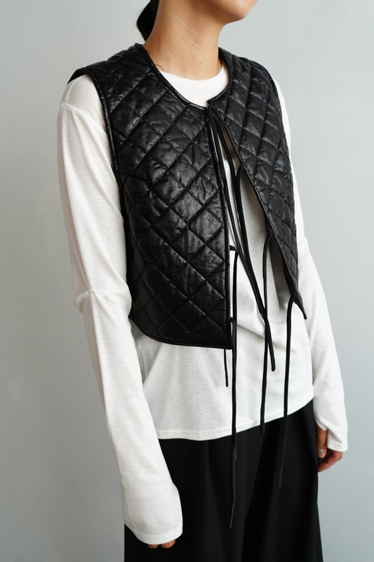 Quilted Vest / BLACK