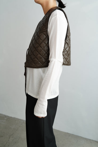 Quilted Vest / BROWN