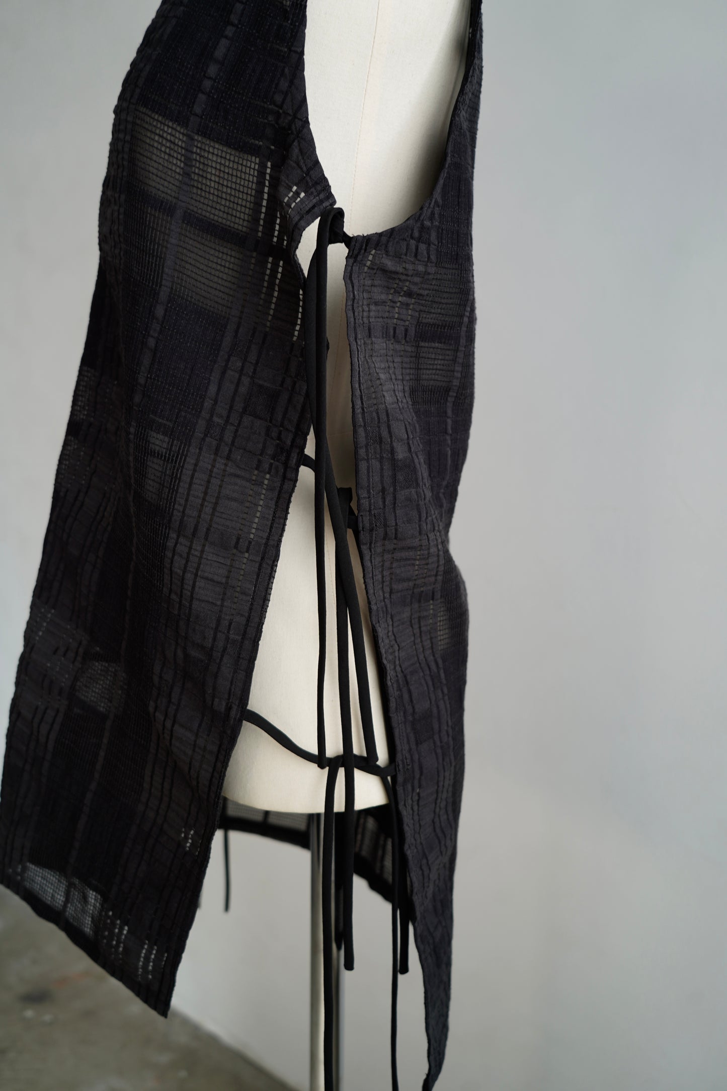 Lace Vest / BLACK -5月23-28日発送-