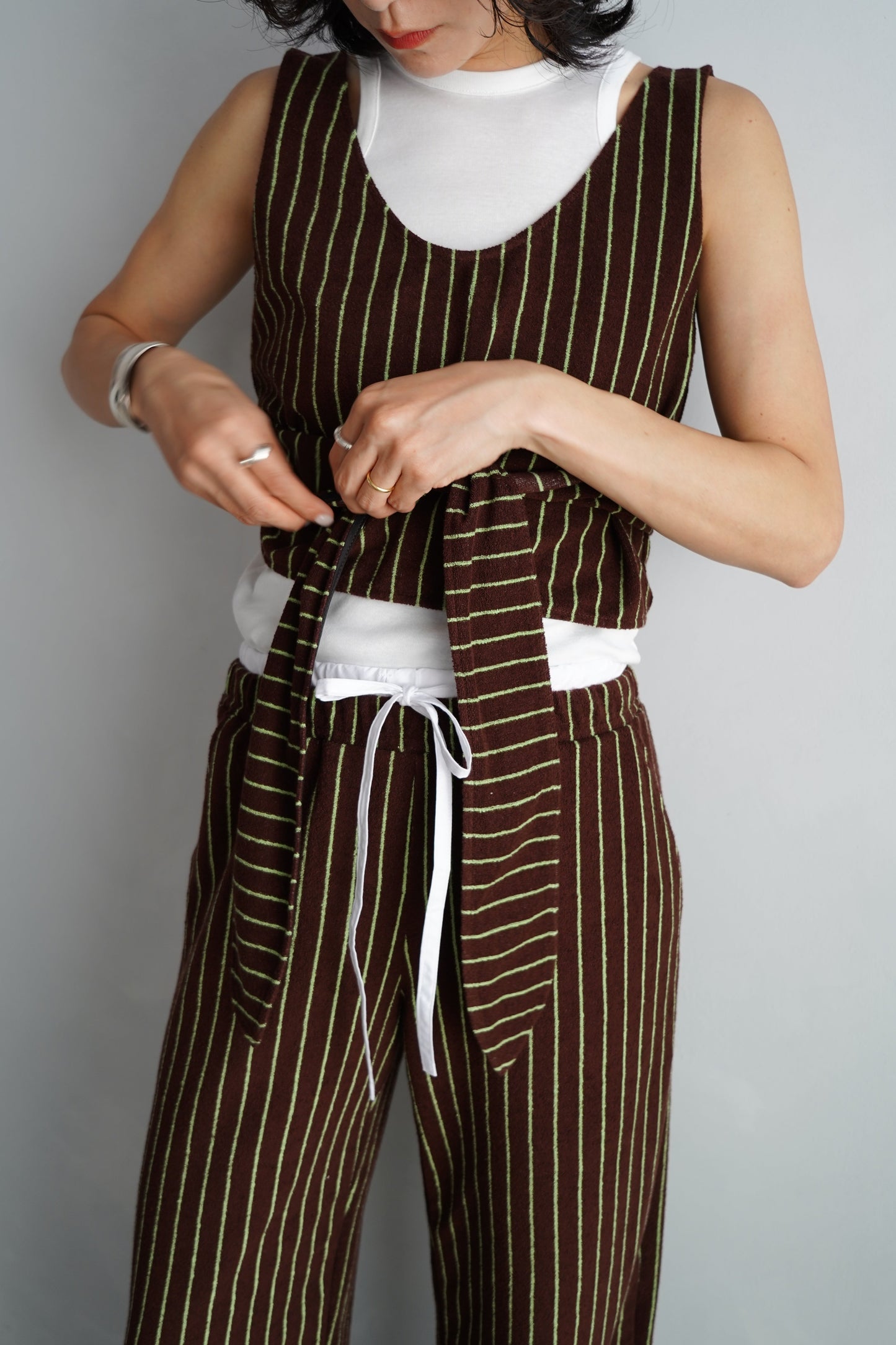 THE PILE WRAP TOP / BROWN