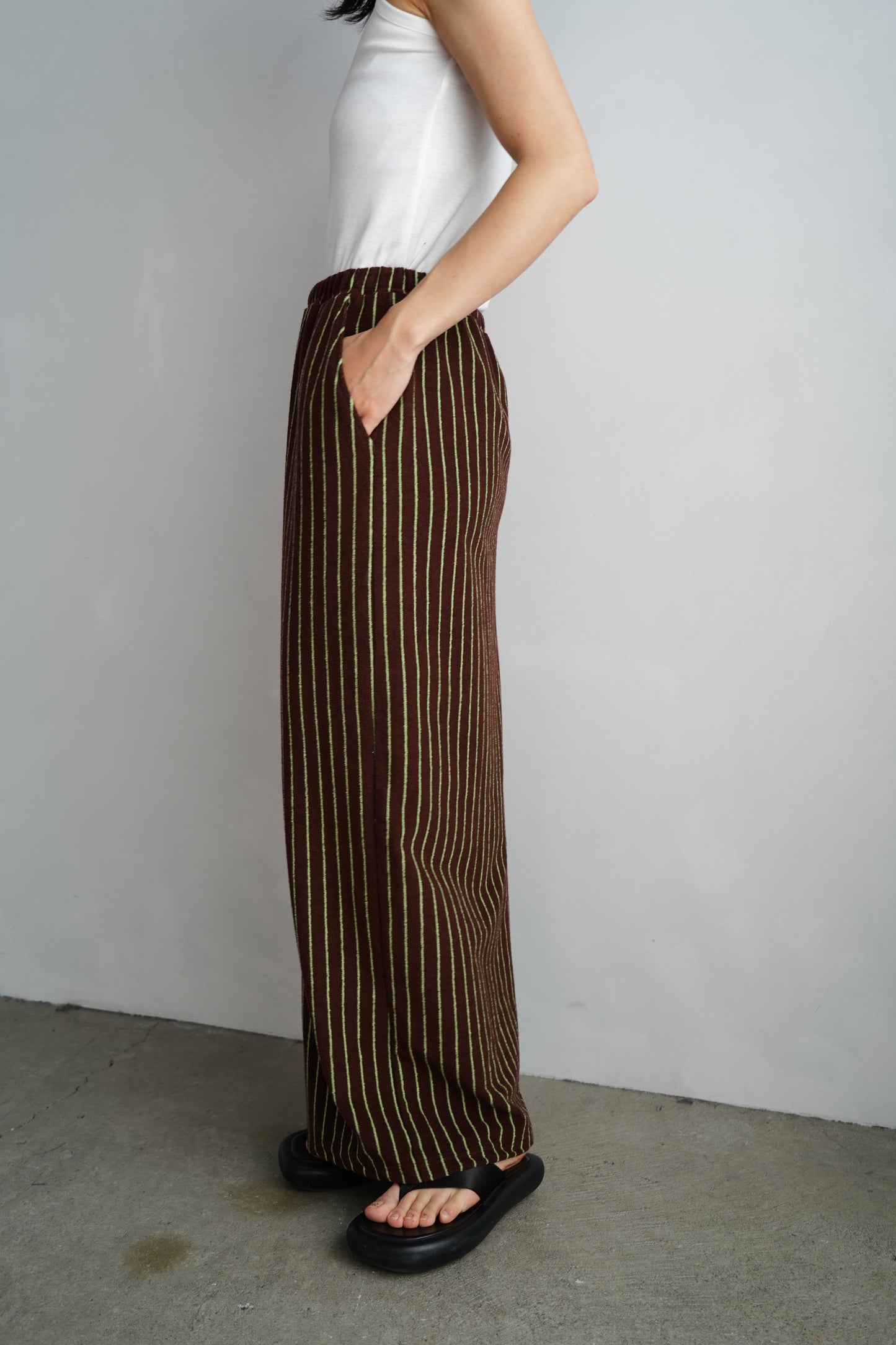THE PILE SKIRT / BROWN
