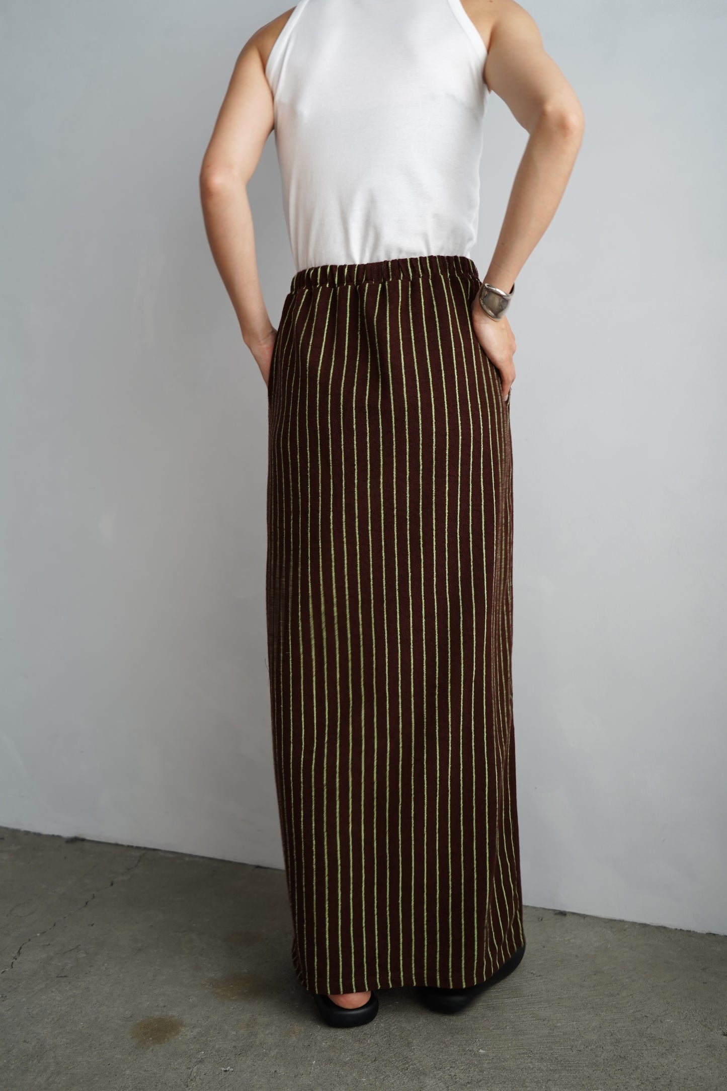 THE PILE SKIRT / BROWN