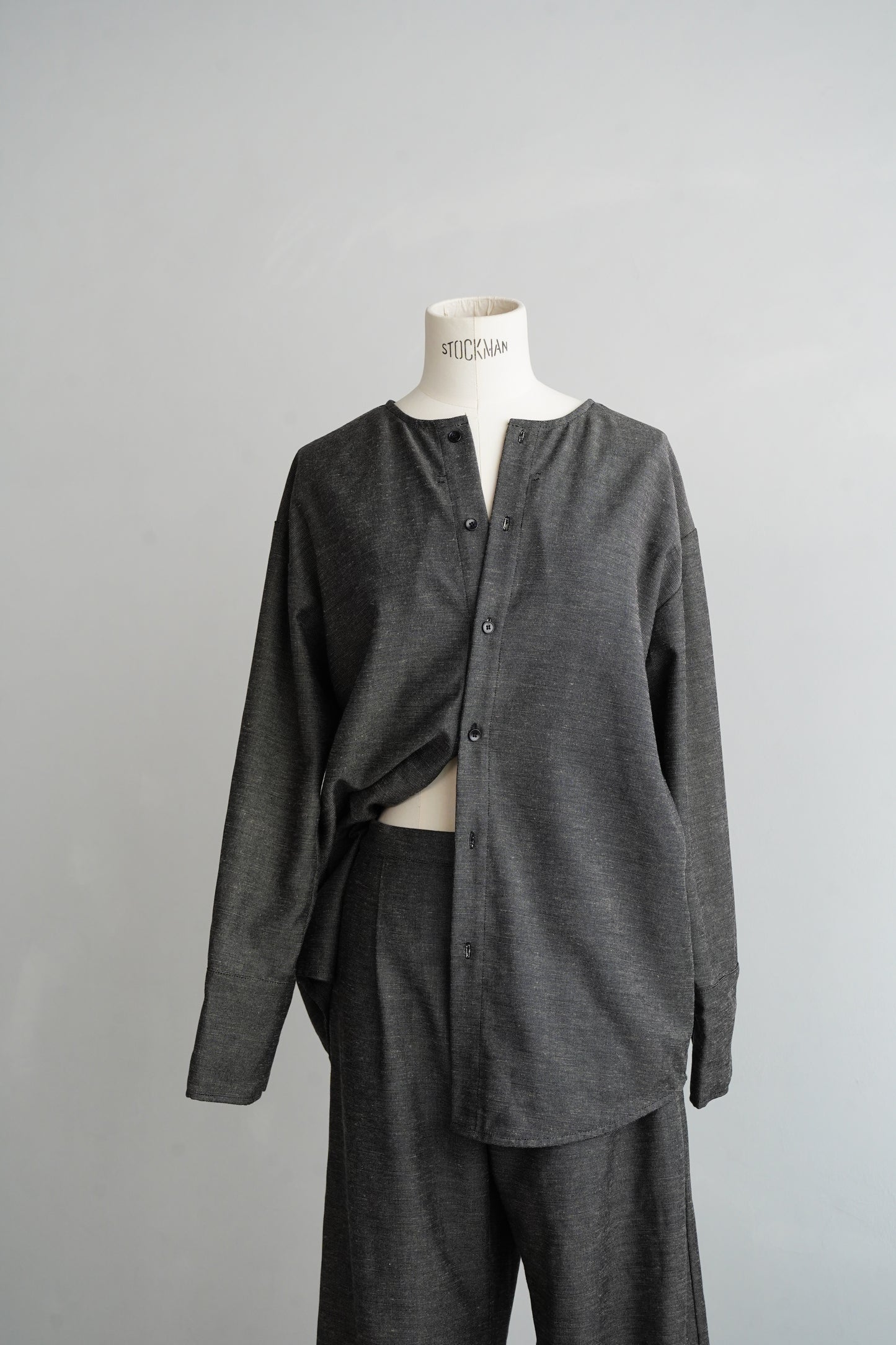 Nocollar Strap Shirts / GRAY -9月20−25日発送-