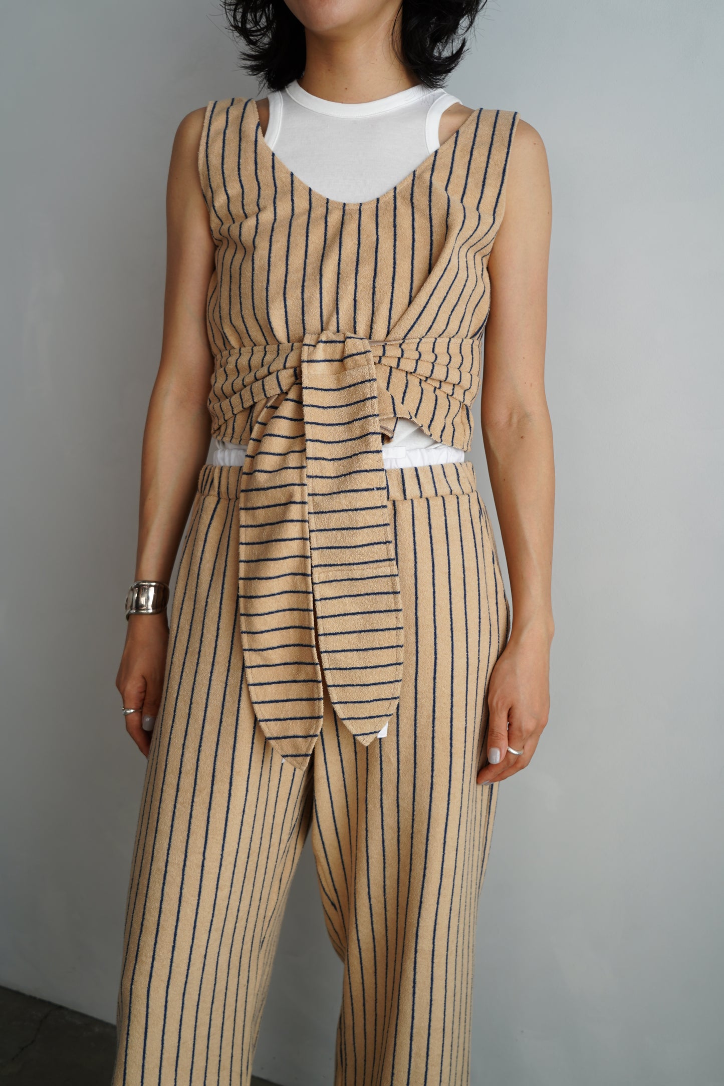 THE PILE WRAP TOP / BEIGE