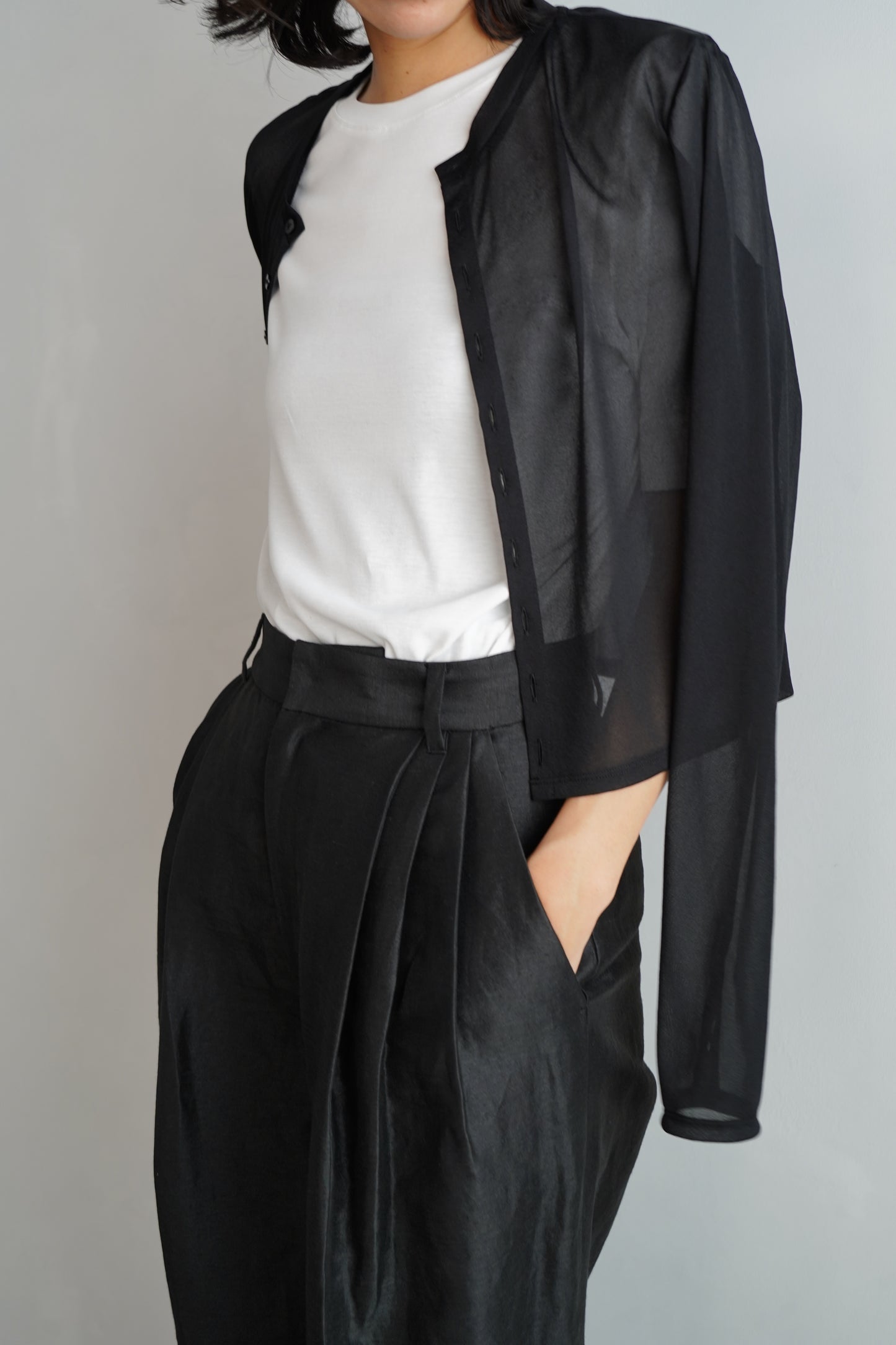 Sheer Cardigan / BLACK