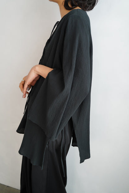 Ripple Cape Top / BLACK