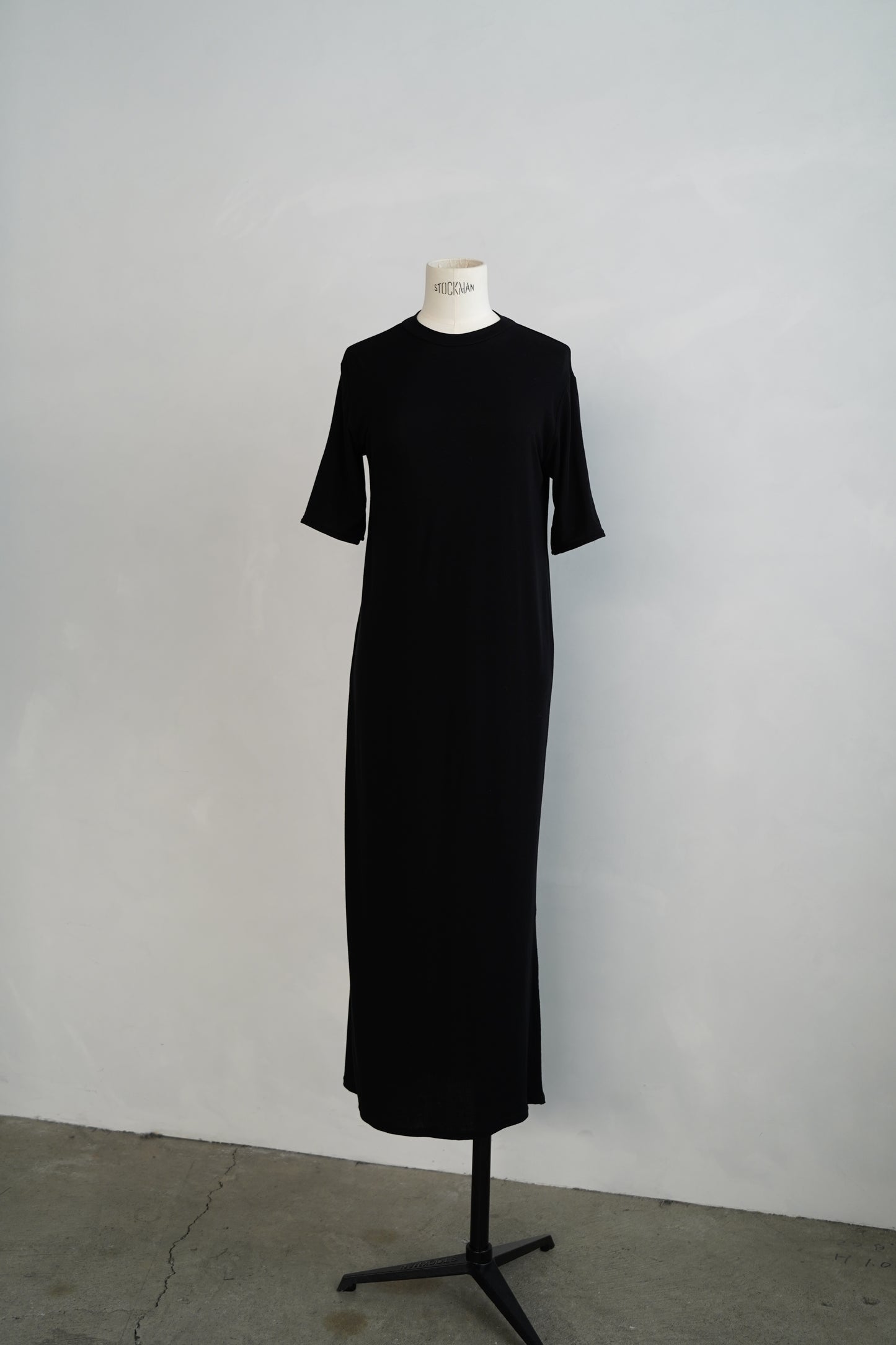 Smooth Sheer Onepiece / BLACK