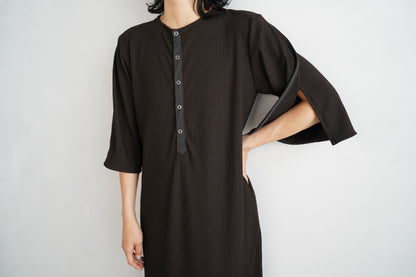 【期間限定販売】Rib Henley Onepiece / BROWN -7月6-10日発送 -