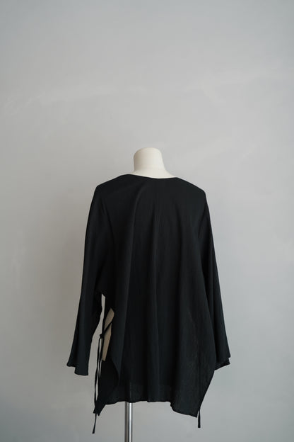 Ripple Cape Top / BLACK