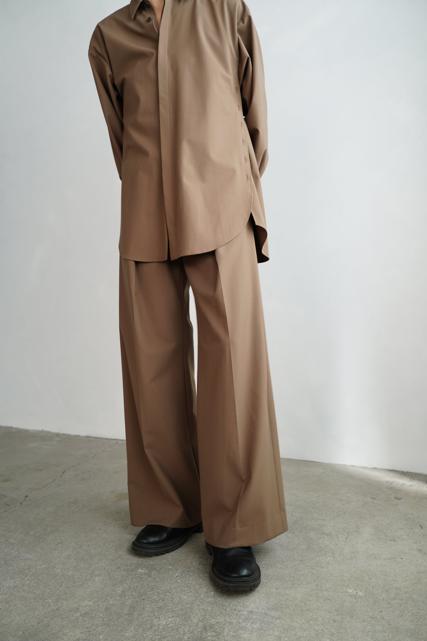 Wide Straight Pants / BROWN -10月17日発送-
