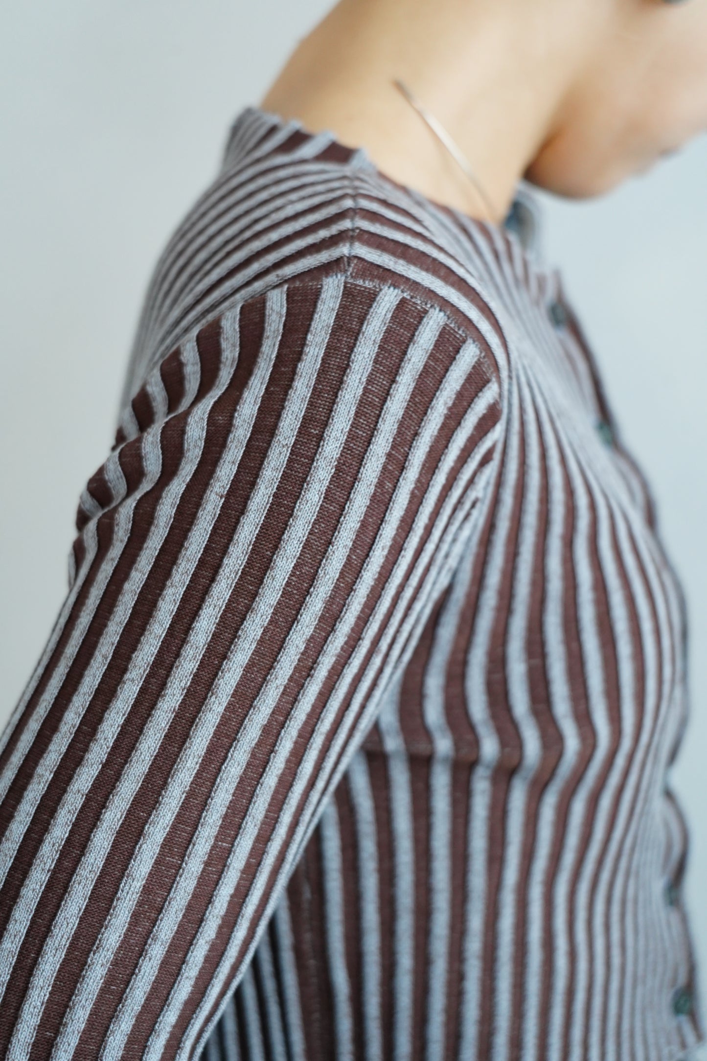 【Restock】Two-Tone Knit Cardigan / BLUEBROWN -11月25-30日発送-
