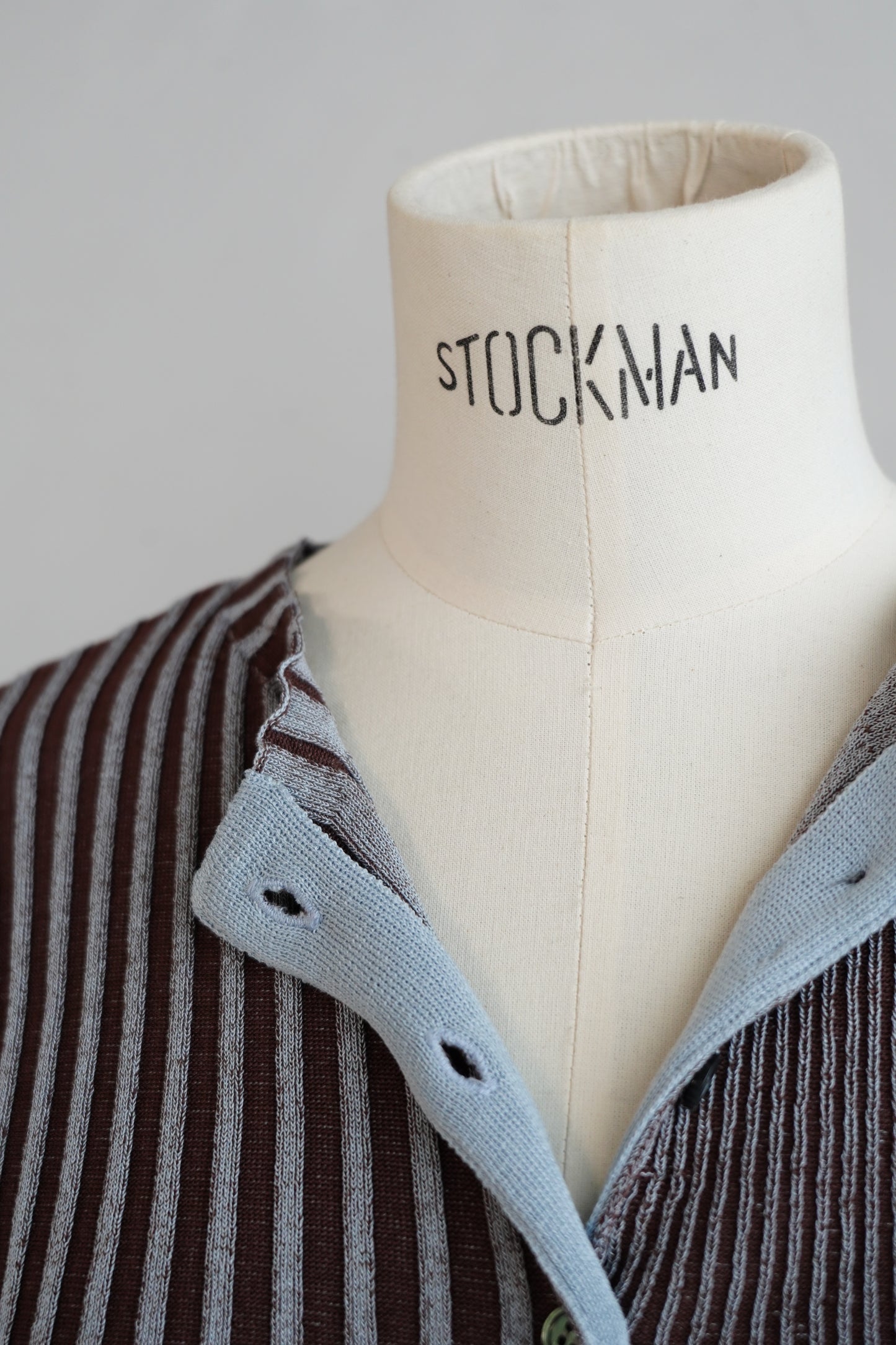【Restock】Two-Tone Knit Cardigan / BLUEBROWN -11月25-30日発送-