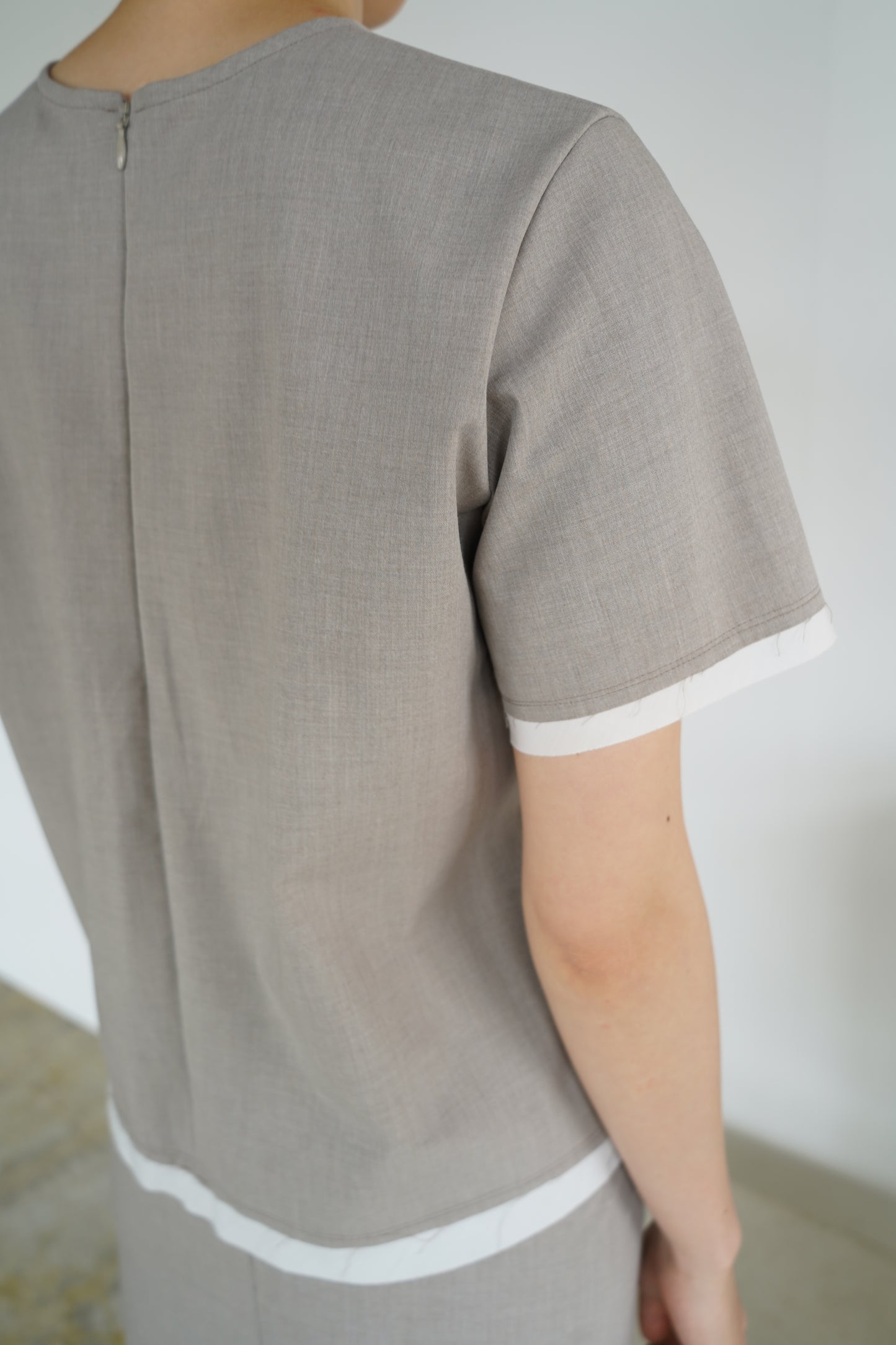 Essential Half Top / BEIGE -7月10-15日発送-