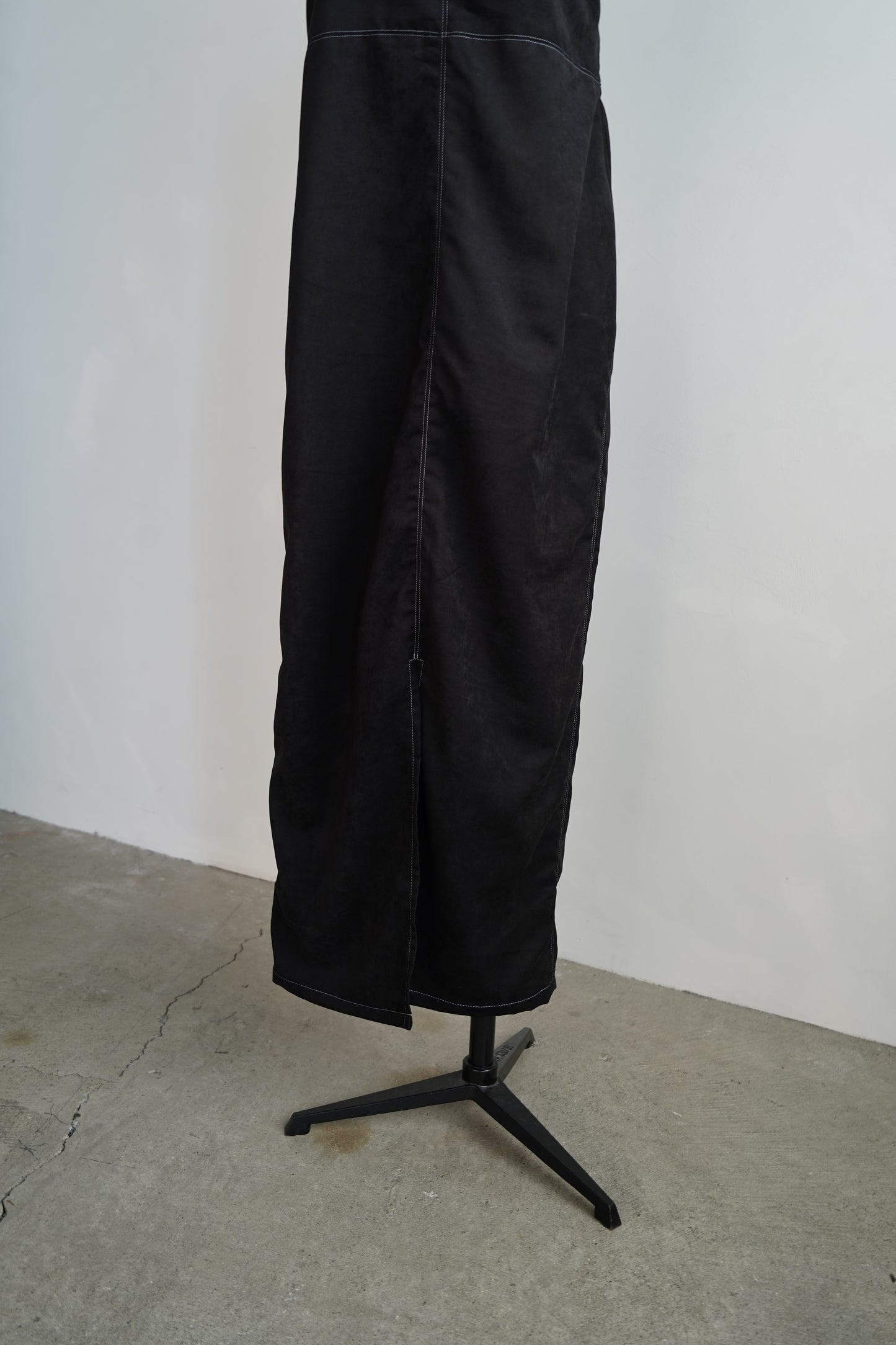 Soft Suede Dress / BLACK -10月20-25日発送-