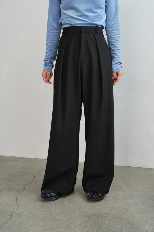 Wide Straight Pants / BLACK