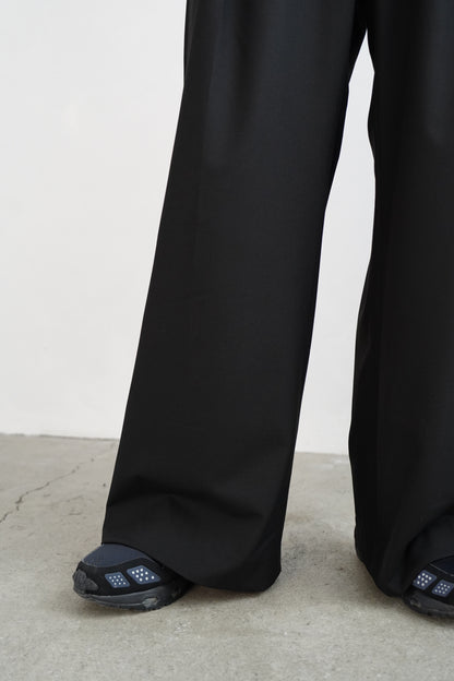 Wide Straight Pants / BLACK -10月17日発送-
