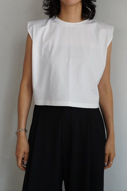 Nosleeve Short Top / WHITE -6月25-30日発送-