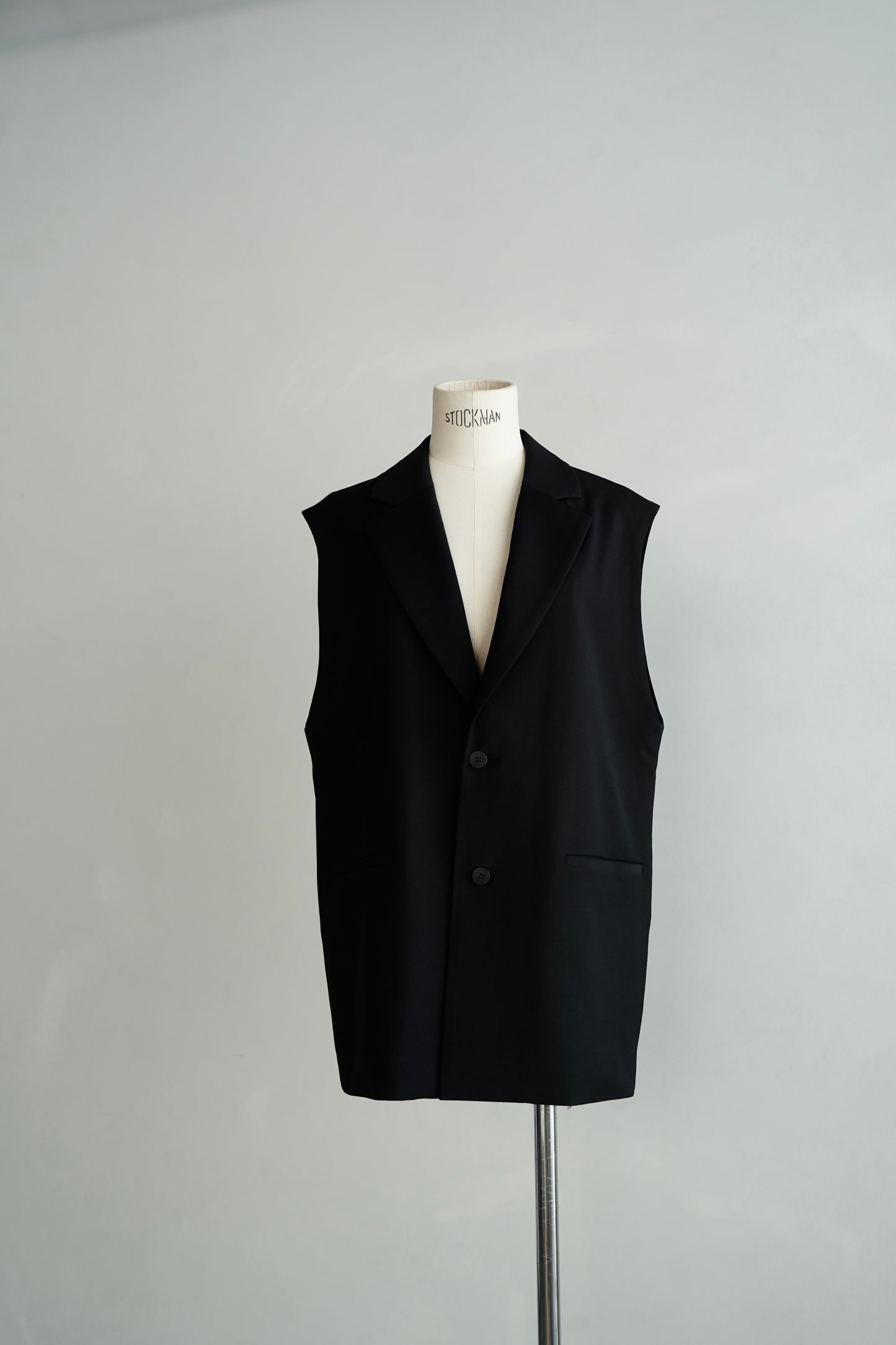 Tailored Vest / BLACK