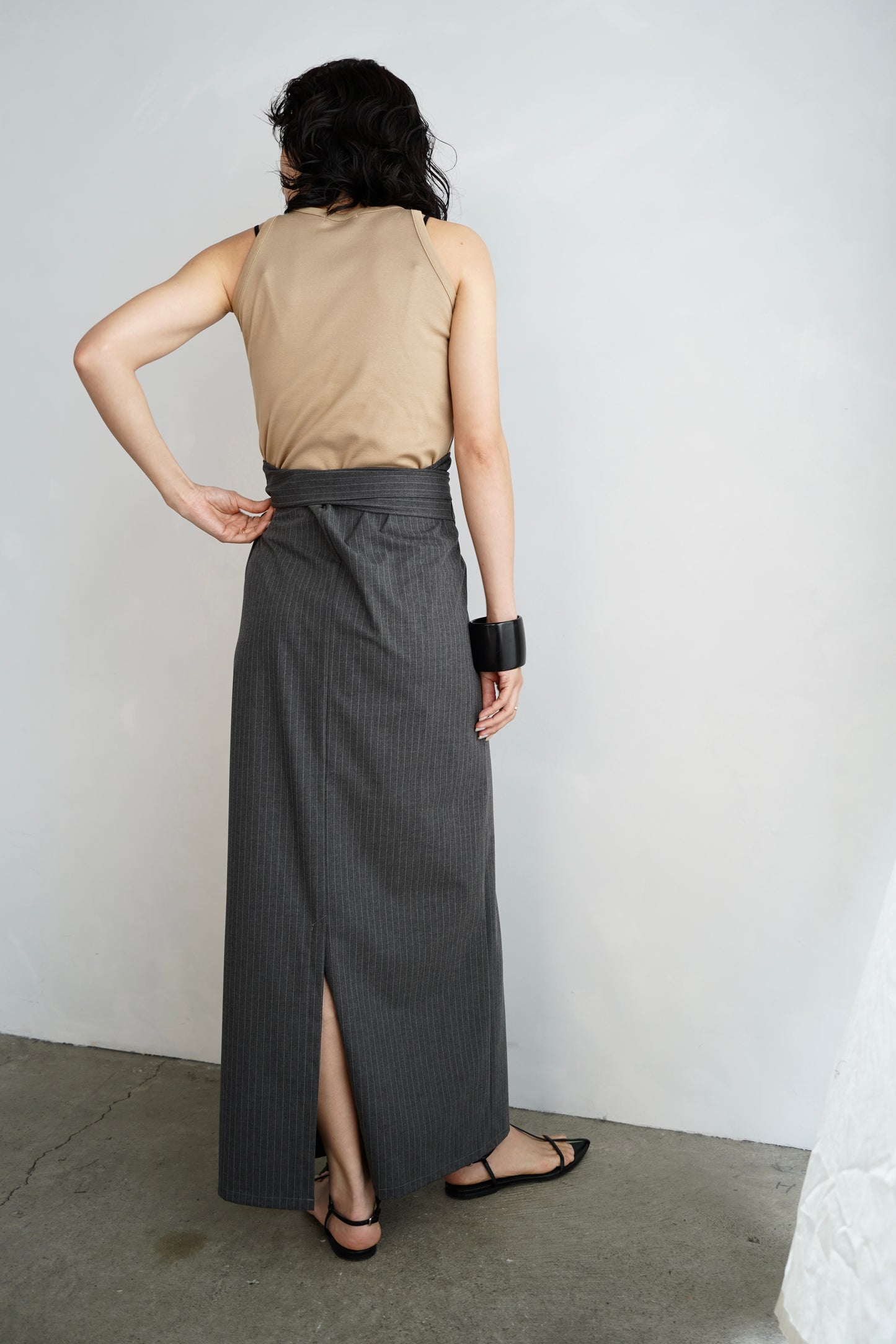 Essential Wrap Skirt / PINSTRIPE -7月10-15日発送-