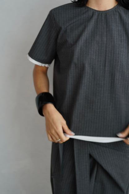 Essential Half Top / PINSTRIPE -7月10-15日発送-