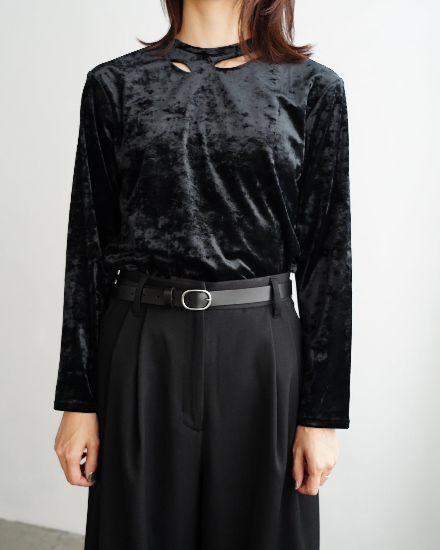 Velour Hole Top / BLACK