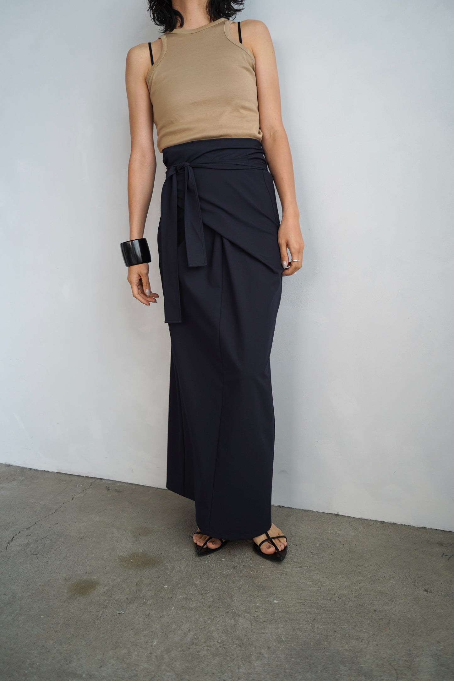 Essential Wrap Skirt / NAVY- 7月10-15日発送-