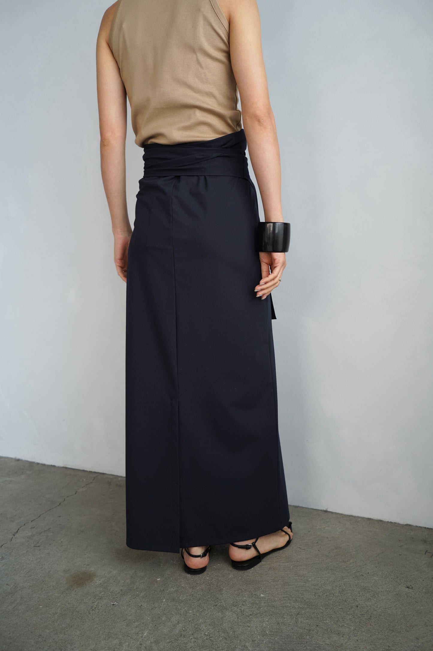 Essential Wrap Skirt / NAVY- 7月10-15日発送-