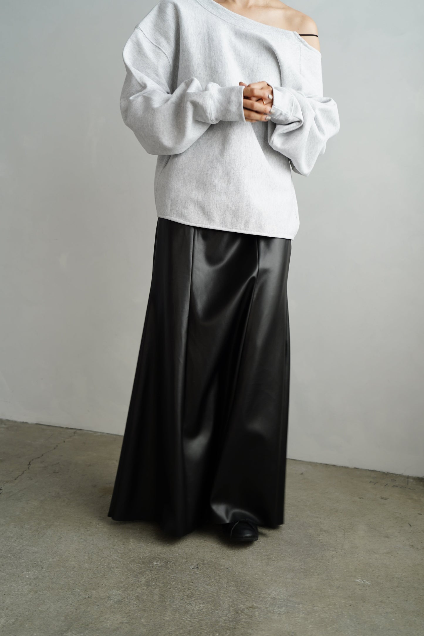 Artileather Draping Skirt / BLACK -12月5日発送-